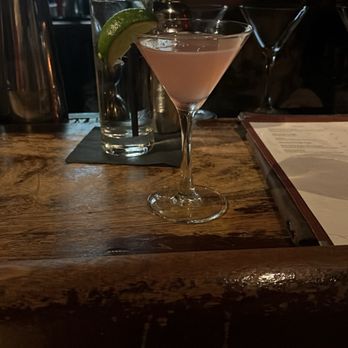 Clydz - Absolut Mess - New American Near Me - New Brunswick, New Jersey