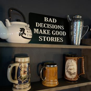 Locals Pub - Couldn't agree more - Sports Bars Near Me - Tequesta, Florida