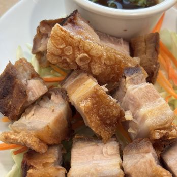 Siam City Thai Kitchen - Crisy Pork - Thai Near Me - Waipahu, Hawaii