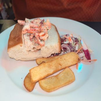 Maxine's On Shine - Lobster Roll - New American Near Me - Orlando, Florida Maxine's On Shine - Lobster Roll - New American Near Me - Orlando, Florida