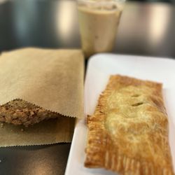 Magpie Coffeeshop - Dairy-free honey cinnamon latte, banana bread, chicken tarragon pie