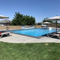 Bertin’s pools and landscaping - Water bowls and liner pool