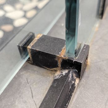 Sapphire Glass - Glass & Mirrors Near Me