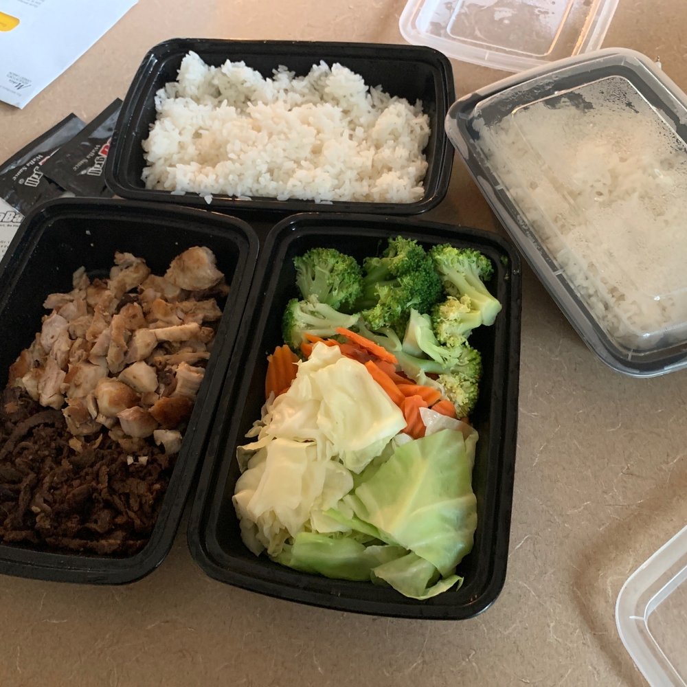 WaBa Grill - "Family" meal - "feeds 4"...yeah, with rice - Fast Food Near Me - San Pedro, California WaBa Grill - "Family" meal - "feeds 4"...yeah, with rice - Fast Food Near Me - San Pedro, California