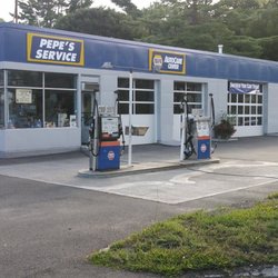 Pepe's Service Station