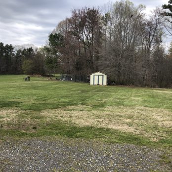 Quick Cut Lawn Care - a shed in a field - Lawn Services Near Me Quick Cut Lawn Care - a shed in a field - Lawn Services Near Me