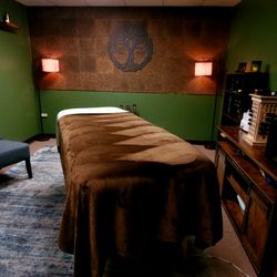 Mountain Laurel Massage