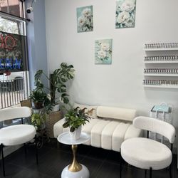 La Mei Nails - Have a great manicure and pedicure at La Mei Nails in Edison, NJ!
