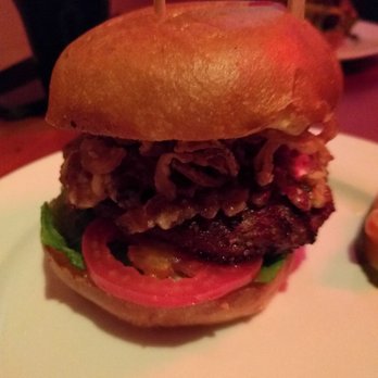 Simmzy's - Bacon Blue Deluxe ($13) - American Near Me - Manhattan Beach, California
