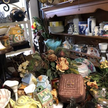 Thrift Hut - Thrift Stores Near Me - Deerfield Beach, Florida