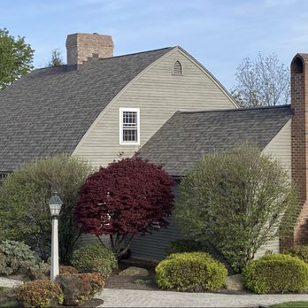 Red Cedar Roofing and Siding - Owens Corning shingle roof replacement in Schuylkill County, PA - Roofing Near Me - Fleetwood, Pennsylvania Red Cedar Roofing and Siding - Owens Corning shingle roof replacement in Schuylkill County, PA - Roofing Near Me - Fleetwood, Pennsylvania