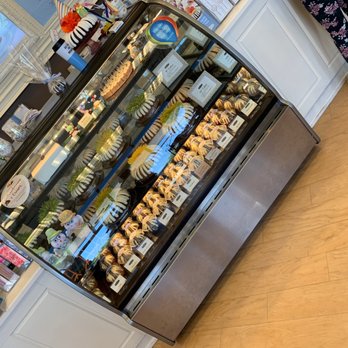Nothing Bundt Cakes - Bakeries Near Me - Webster, Texas