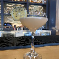 POST Crafted Cocktails & Wine Bar - St. Francis