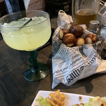 Maraschinos Pub - American Near Me - Canton, Michigan Maraschinos Pub - American Near Me - Canton, Michigan