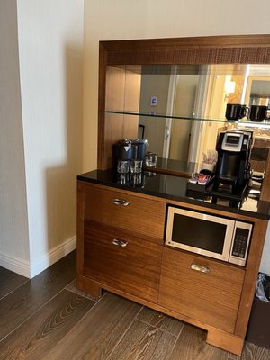Little America Hotel by null