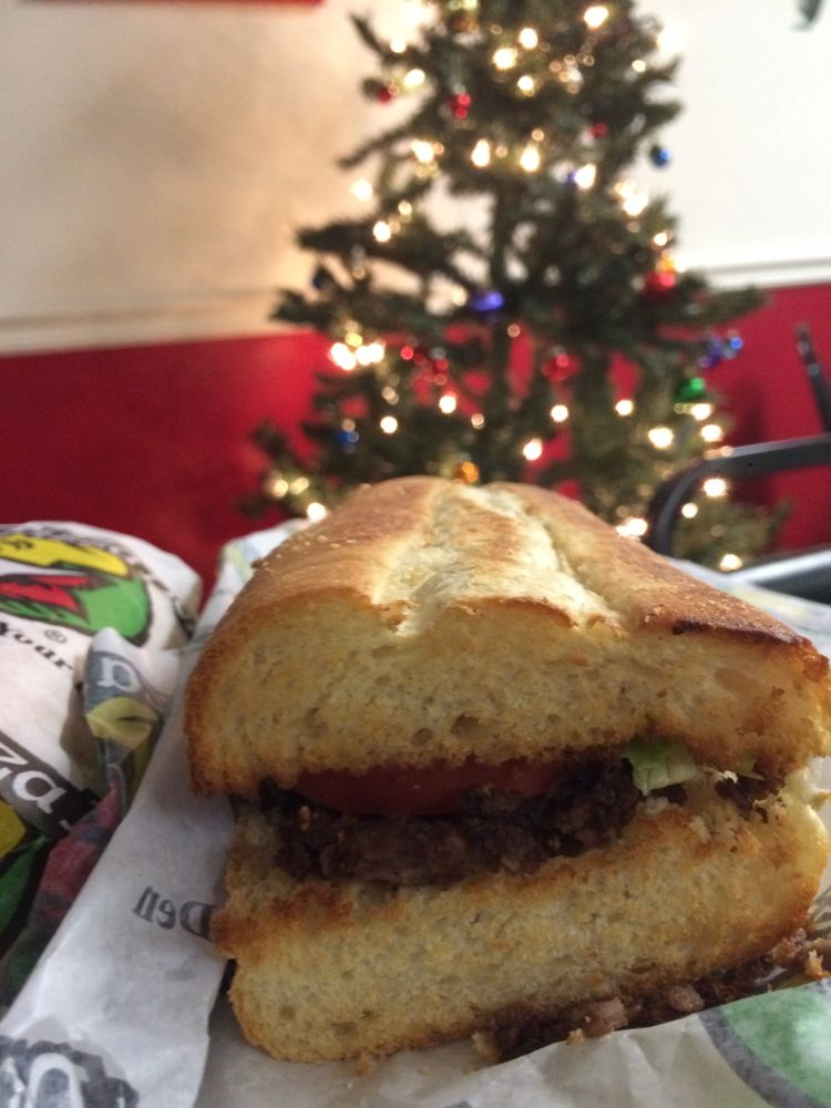 FOX’S PIZZA DEN 24 Reviews 345 Scarlett Rd, Square