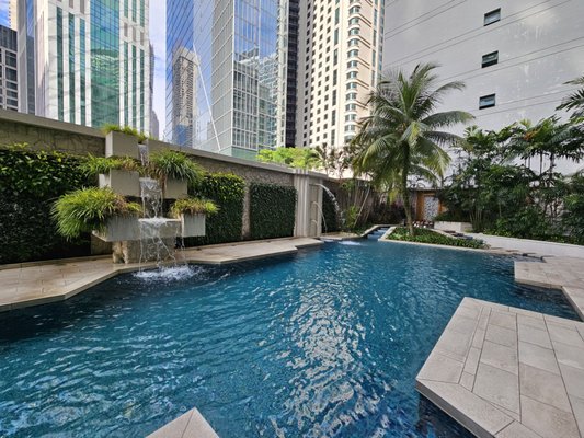 The Ritz-Carlton, Kuala Lumpur by null