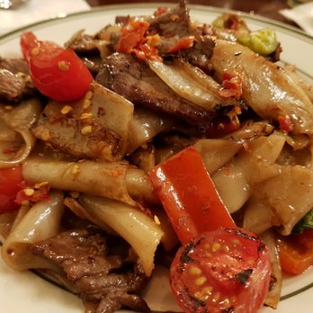 Amina Thai - Thai Near Me - Silver Spring, Maryland