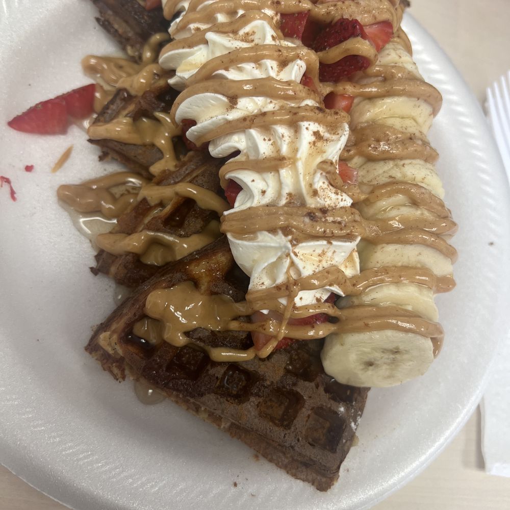Fresno Nutrition - My favorite original with peanut butter for all my peanut butter lovers - Juice Bars & Smoothies Near Me - Fresno, California