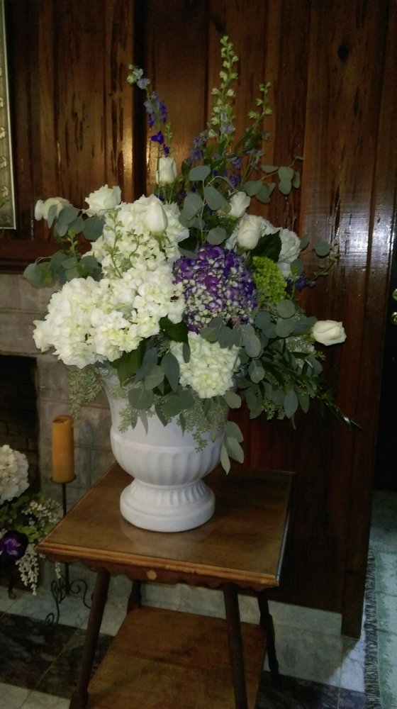 AEGEAN FLORIST Updated April 2024 88 Marsh Hill Rd, Orange