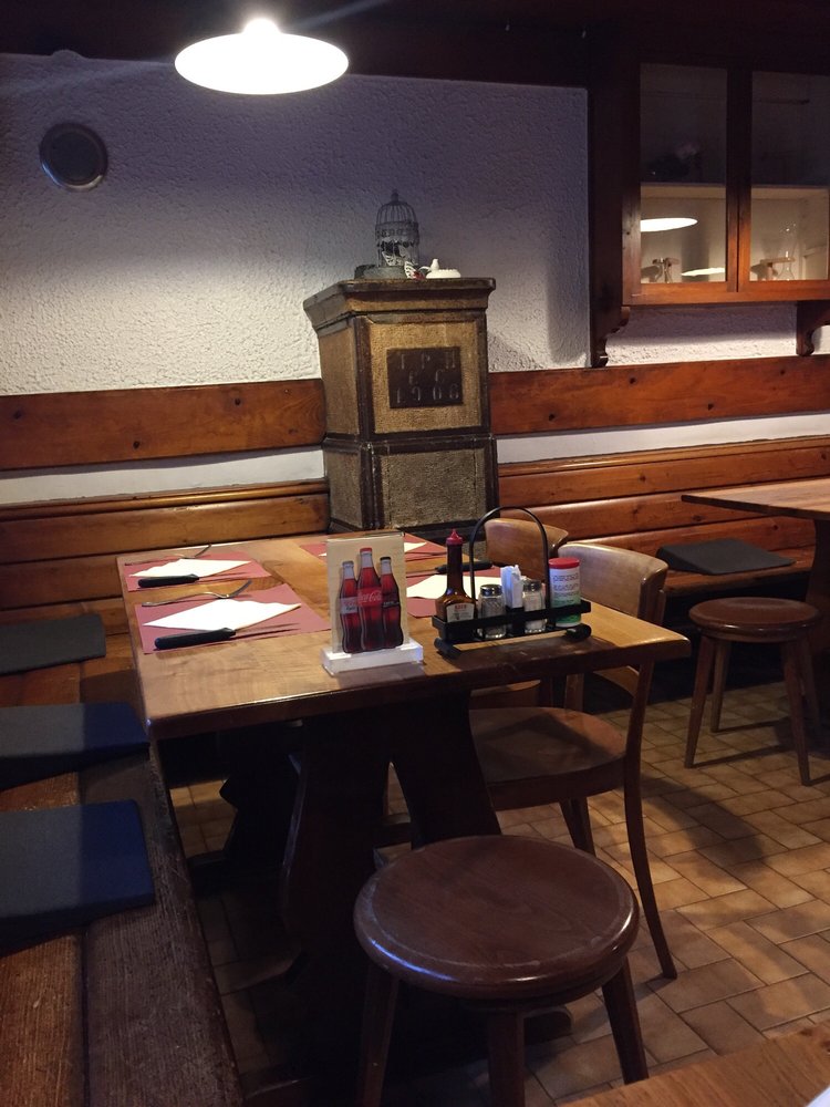 Cafe de la Poste