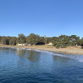 W R Hearst Memorial State Beach - View from the pier - Beaches Near Me - San Simeon, California W R Hearst Memorial State Beach - View from the pier - Beaches Near Me - San Simeon, California