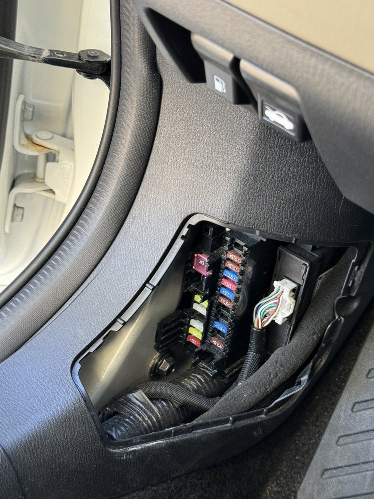 AVIS RENT A CAR Updated September 2024 19 Photos & 70 Reviews 25 Bowery Bay Blvd, Flushing