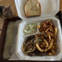 Lynn's Drive-in - Hamburger steak