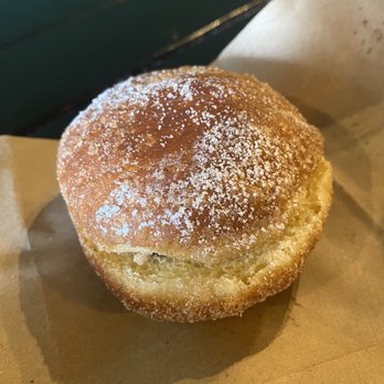 Ludlow Charlingtons Coffee Shop - Hazelnut beignet - Coffee & Tea Near Me - Chicago, Illinois