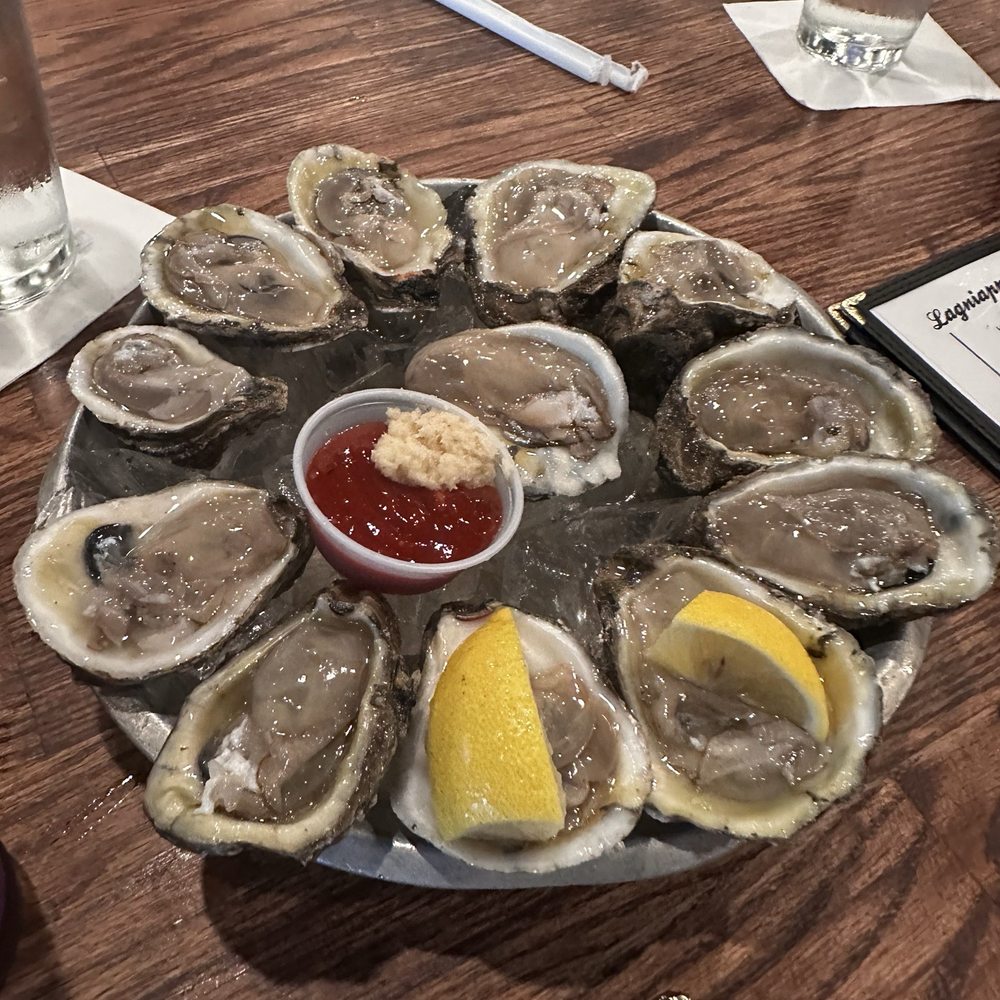 Floyds - Sugar Land - Raw oysters on half shells - Steakhouses Near Me - Sugar Land, Texas Floyds - Sugar Land - Raw oysters on half shells - Steakhouses Near Me - Sugar Land, Texas