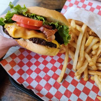 RUDY - Rudy burger and fries - Burgers Near Me - Toronto, Ontario RUDY - Rudy burger and fries - Burgers Near Me - Toronto, Ontario