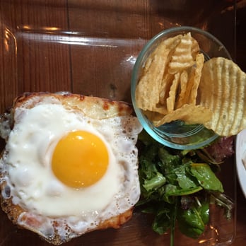 Cafe Triskell - Croque Monsieur- MUST TRY!!!
Hot sandwich with ham, Swiss cheese, and béchamel sauce. - French Near Me - Astoria, New York Cafe Triskell - Croque Monsieur- MUST TRY!!!
Hot sandwich with ham, Swiss cheese, and béchamel sauce. - French Near Me - Astoria, New York