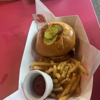 Malibu Barbie Cafe - Themed Cafes Near Me - Houston, Texas Malibu Barbie Cafe - Themed Cafes Near Me - Houston, Texas