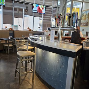 City Pizzeria - Italian Near Me - White Plains, New York