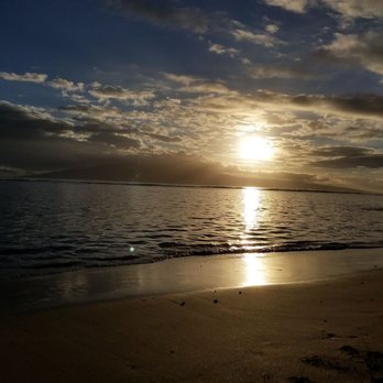 Baby Beach - Sunset in Oct 2018 - Beaches Near Me - Lahaina, Hawaii Baby Beach - Sunset in Oct 2018 - Beaches Near Me - Lahaina, Hawaii