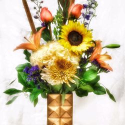 Mt Washington Florist - Fall is in the air.....Another exquisite creation by our super talented design team!