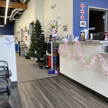 Custom Physical Therapy - This is the waiting area and front desk. - Physical Therapy Near Me - Reno, Nevada Custom Physical Therapy - This is the waiting area and front desk. - Physical Therapy Near Me - Reno, Nevada