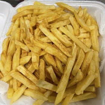 Key's Fuel Mart - Large Box of Fries ($3.99) - Gas Stations Near Me - Gretna, Louisiana