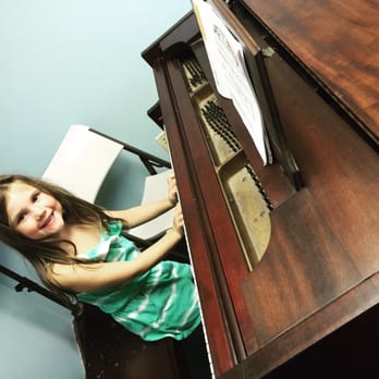 Music Lessons With Amy - Piano lessons - Musical Instruments & Teachers Near Me - Wall Township, New Jersey Music Lessons With Amy - Piano lessons - Musical Instruments & Teachers Near Me - Wall Township, New Jersey