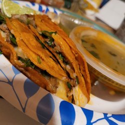 Taqueria Y Carniceria Martinez - Birria tacos