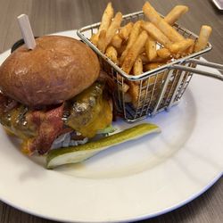 Mill Creek Country Club - My 12 year old grandson loved the Creeker Burger that comes with cheese & bacon although it was more than he could put away.
