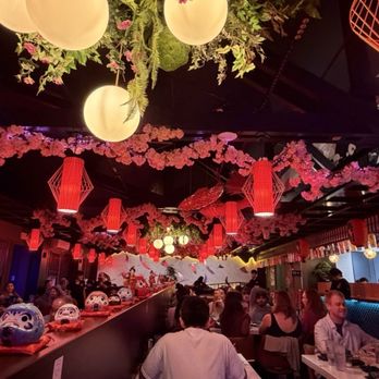 Machi Sushi - Interior Seating - Sushi Bars Near Me - Austin, Texas