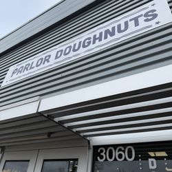 Parlor Doughnuts - Waiting for a permanent sign.