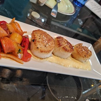 Borrowed Time - Scallop special-- amazing!! - Wine Bars Near Me - Douglas, Michigan