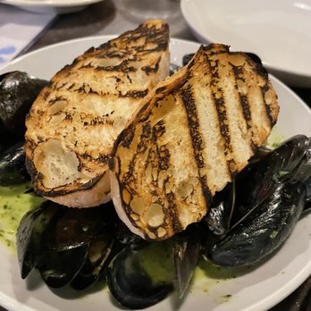 Rooster - Mussels - New American Near Me - Newington, Connecticut Rooster - Mussels - New American Near Me - Newington, Connecticut