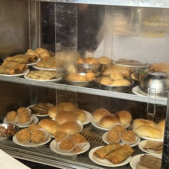 Li Wah - Cart of food - Dim Sum Near Me - Cleveland, Ohio Li Wah - Cart of food - Dim Sum Near Me - Cleveland, Ohio