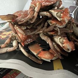 MD blue crabs cooked by Crab Stop Staff. Thanks Al and sons. My mom liked it so much. Sweet , fresh and delicious.