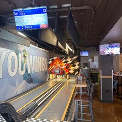 Milwaukee Street Tavern - Mini bowling!