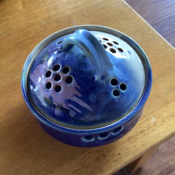 Jeff Chang Pottery - Mosquito punk holder - Art Galleries Near Me - Kaneohe, Hawaii Jeff Chang Pottery - Mosquito punk holder - Art Galleries Near Me - Kaneohe, Hawaii