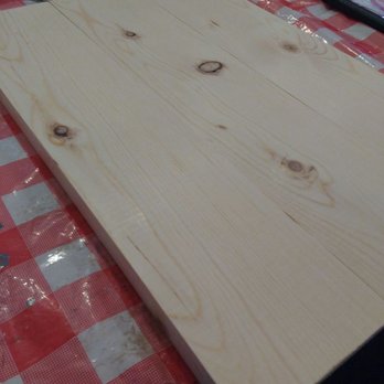 Heartbreakers Bar &Grill - Crafting with the ladies! - Sports Bars Near Me - Chaska, Minnesota